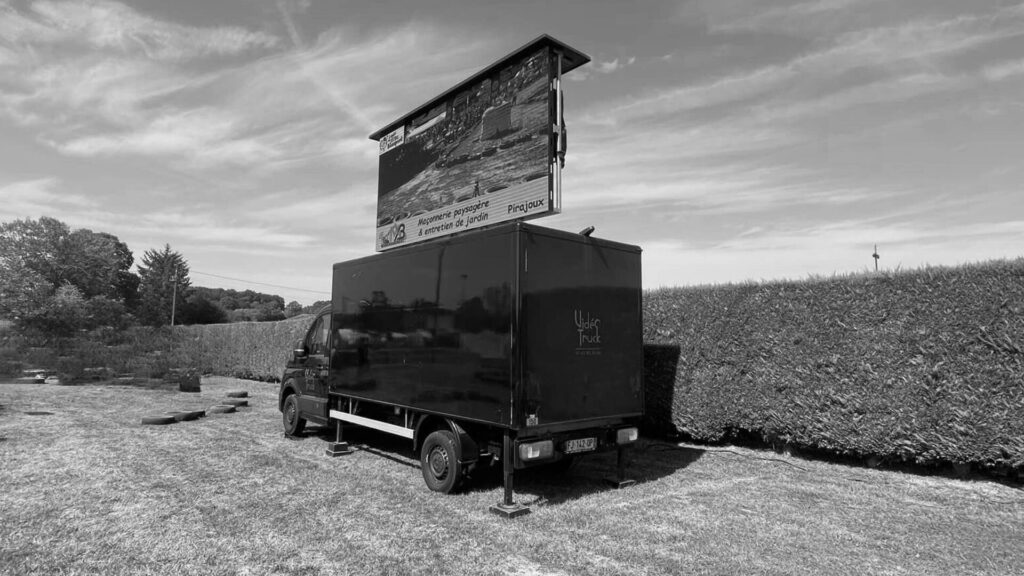 camion-écran-boostez-votre-visibilite-en-saone-et-loire