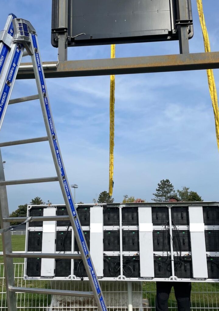 installation-banner-led-stade
